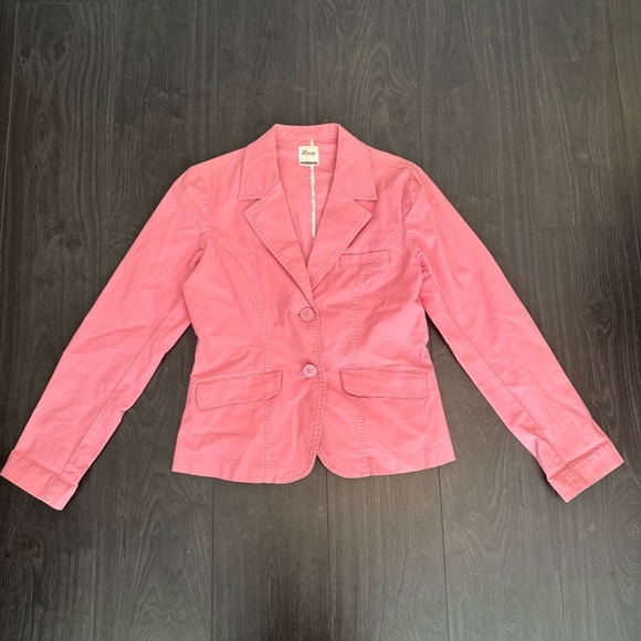 Brody - Pink Blazer - Picture 1 of 6